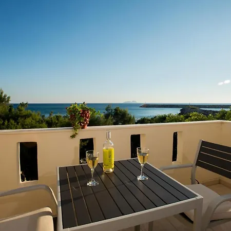 Golden Sun Apartment Kokkinos Pirgos (Heraklion)
