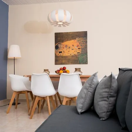 Golden Sun Apartment Kokkinos Pirgos (Heraklion)